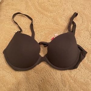 EUC VS Pink push-up bra, underwire 34B gray + pink